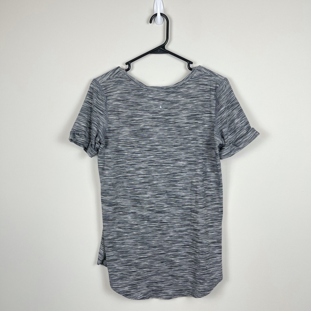 Lululemon Black & White Short Sleeve Shirt - Picture 7 of 11
